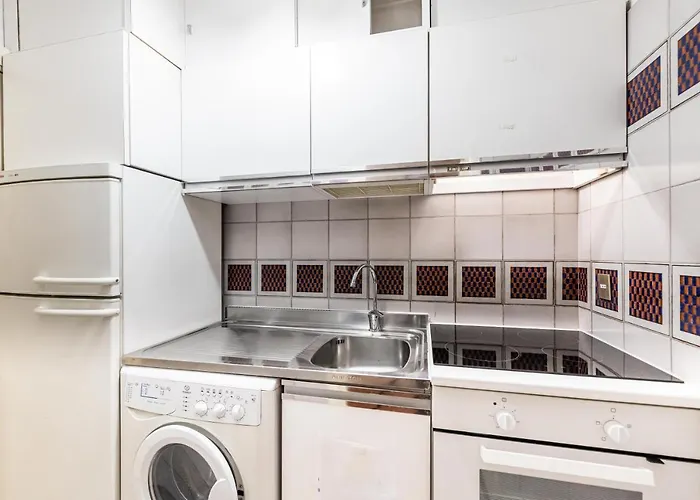 Arco In Pantheon Apartments